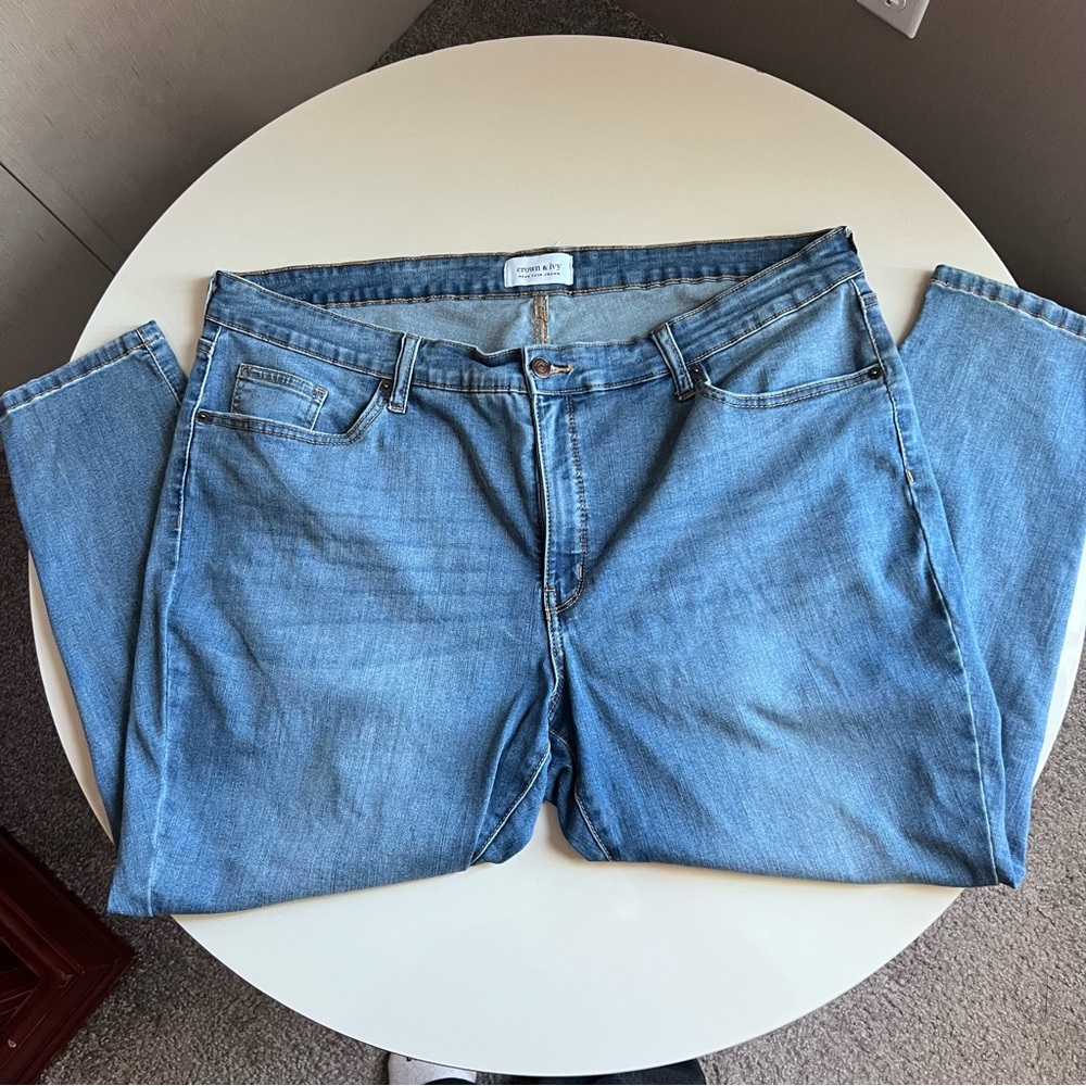 Crown & Ivy Regular Skinny Jeans